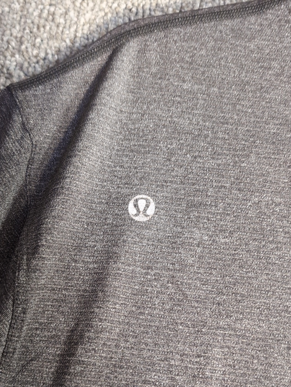 Lululemon Precise Tee Mesh Size XXL in Gray/Black Workout Running Gym - Picture 8 of 10